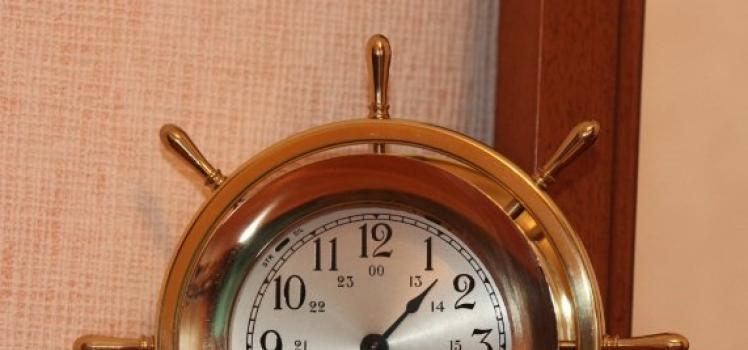 Старинные морские корабельные часы Морские часы выпуска нкпс 1939 год